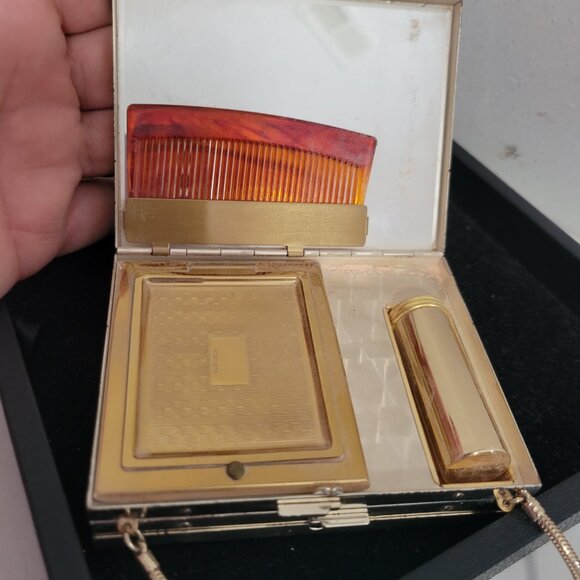 Vintage 50's Ladies Gold Tone Compact and cigarette purse - Picture 6 of 8